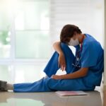Cegah Burnout di Dunia Keperawatan: Tips dari Psikolog Klinis