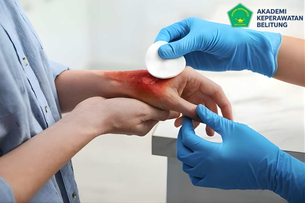 Panduan Dasar Perawatan Luka yang Aman dan Steril